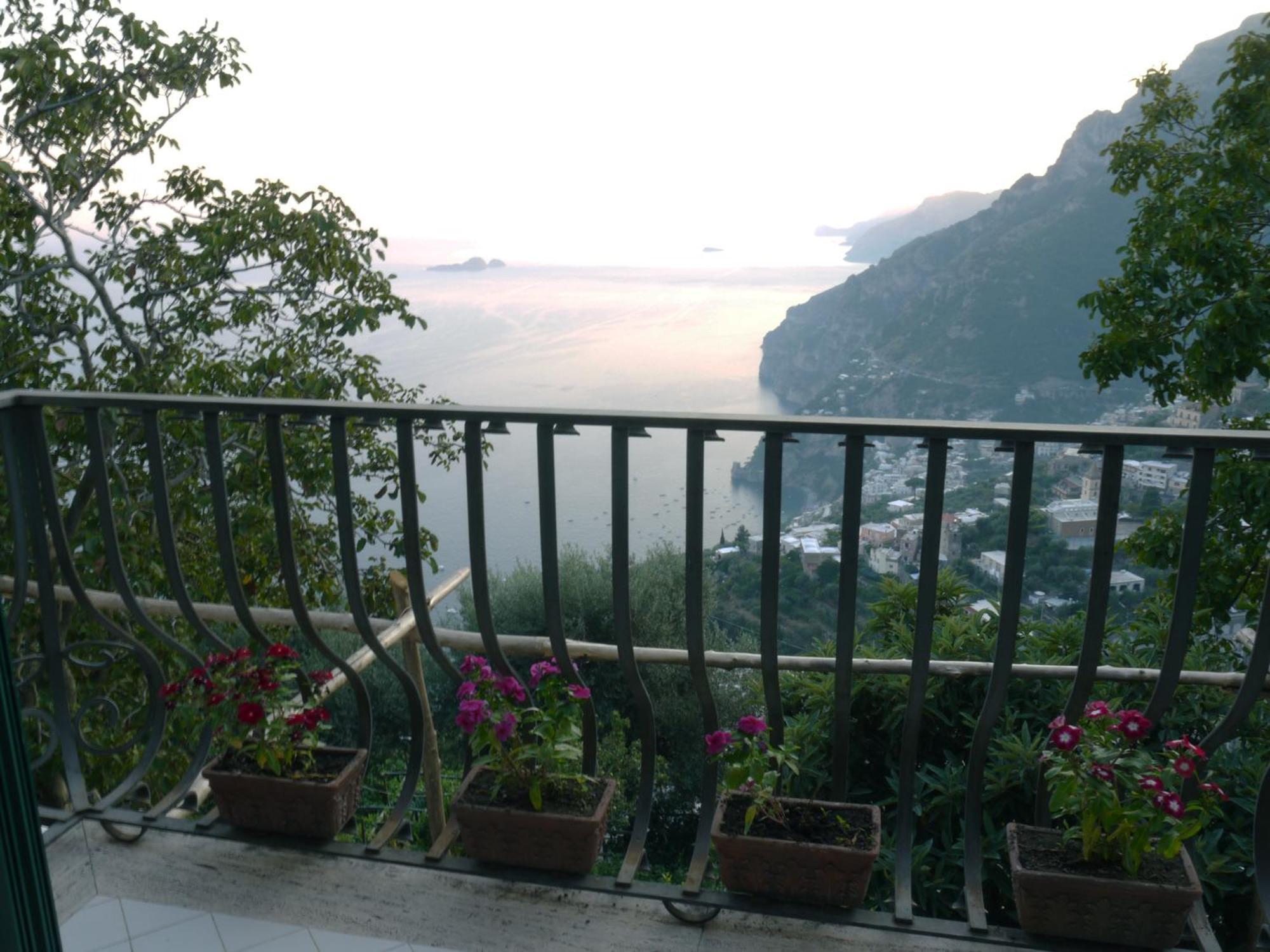 Colle Dell'Ara Bed and Breakfast Positano Exteriör bild