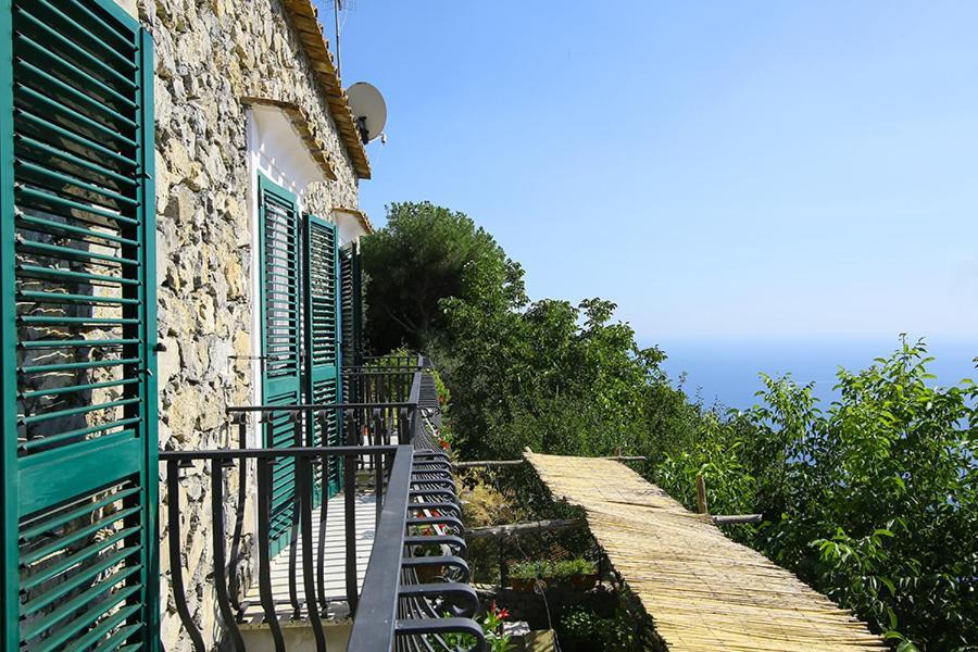 Colle Dell'Ara Bed and Breakfast Positano Exteriör bild